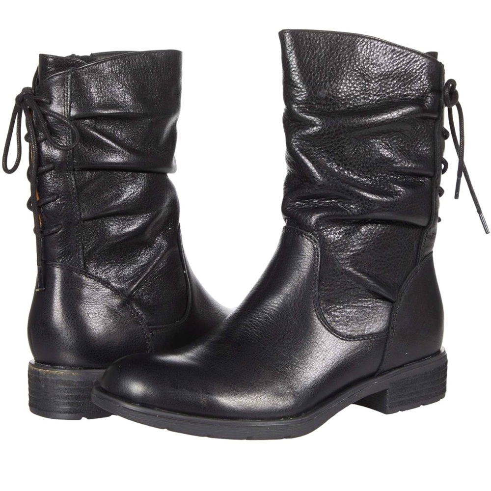 New Never worn Sofft Sharnell low Boot
